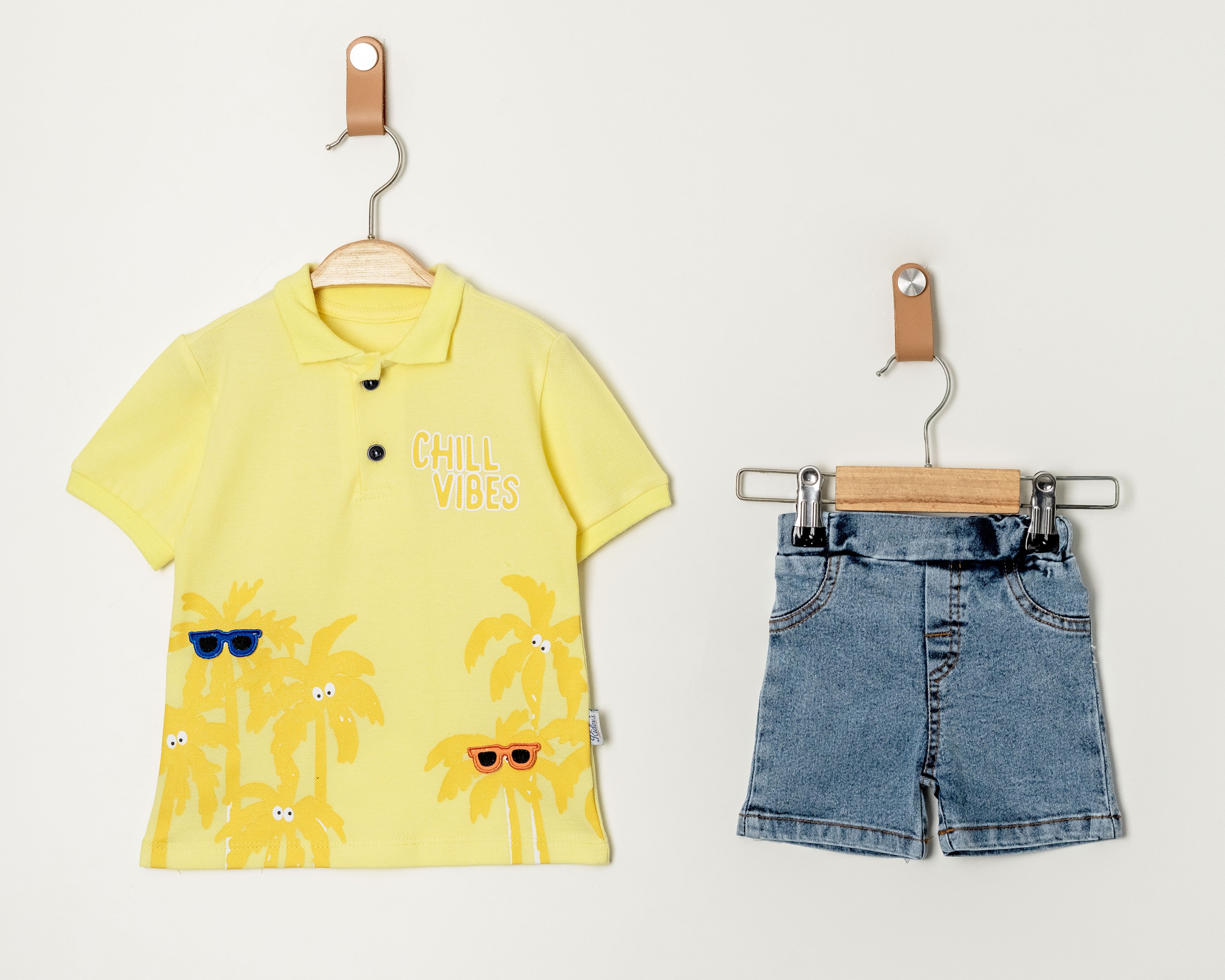 Erkek Bebek Chill Vibes Nakışlı Yazlık Polo Tişört ve Kot Şort Takım 6-24 Ay